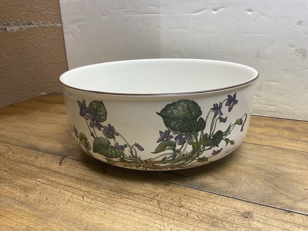 Vintage Villeroy Boch Large Bowl Botanical Viola Odorata 12.25” Serving Bowl